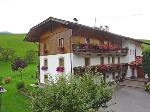 Landhaus Alpenblick - Apartment - Wiesing