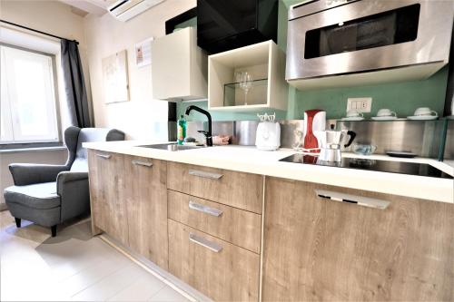 Studio Apartment image 7
