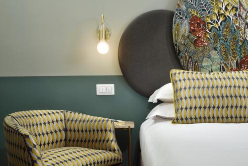 Dimora ai Fori - Guest House - image 13