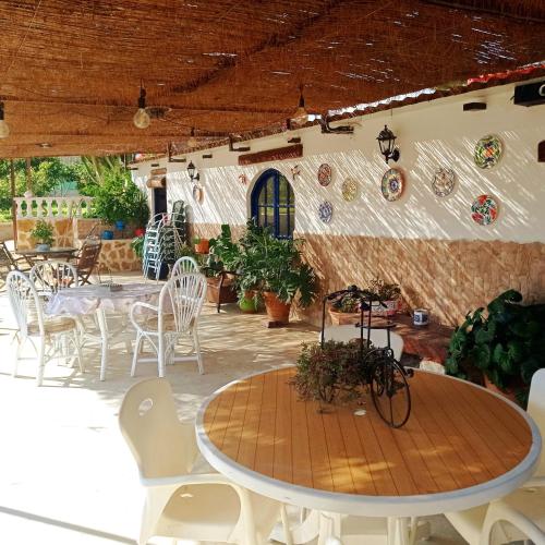 Banketu zāle, La Vie en Rose in Los Diaz