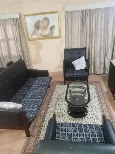 Tee's Apartment