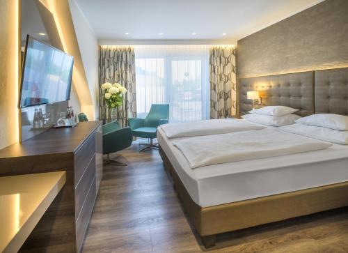 1 queen bed