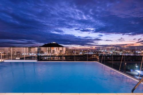 Swimming pool, Holiday Inn Express Cartagena Manga By IHG in Manga