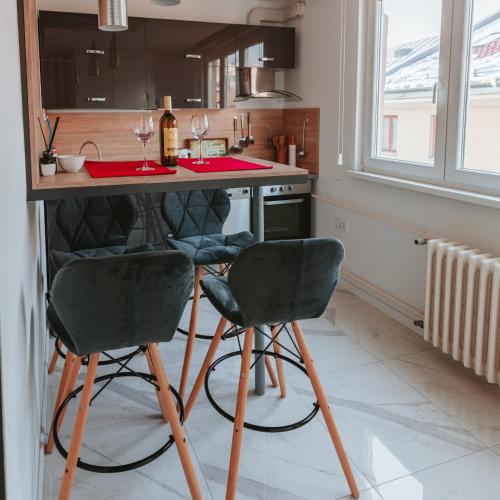 Apartman Orhideja with Free parking