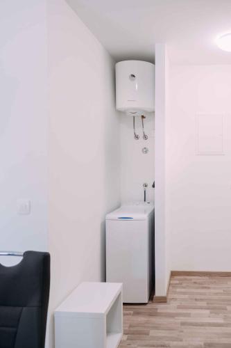 Apartment image 10
