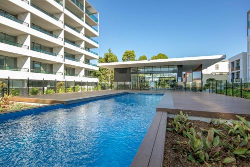 . Waters Edge Apartments