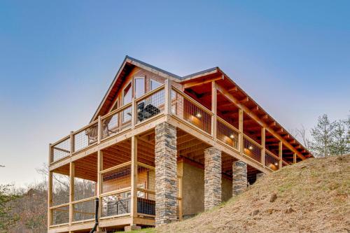 Mountain JERNE cabin in Sevierville, USA