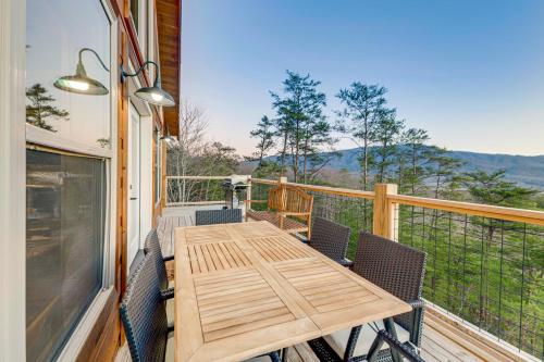 Mountain JERNE cabin in Sevierville, USA