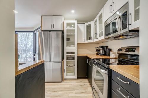 Central Condo By Gatineau Park & Universite Quebec