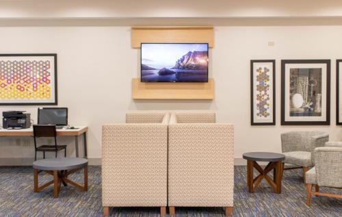Holiday Inn Express Hotel & Suites Temple-Medical Center Area an IHG Hotel - image 6