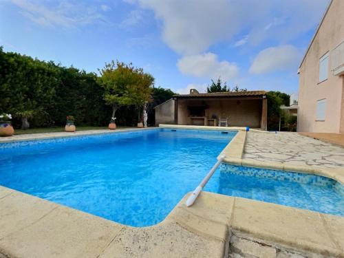 Splendide maison pour 10 personnes avec pisicne privée et grands espaces - Location saisonnière - Béziers