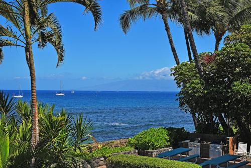 Lahaina Roads 209 - image 12
