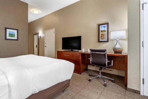 Comfort Inn & Suites Sidney I-80