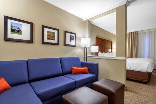 Comfort Inn & Suites Sidney I-80