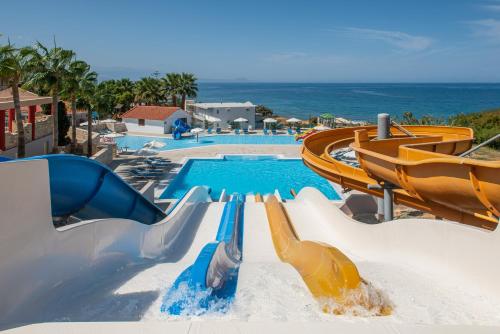 Hellas Beach - image 2