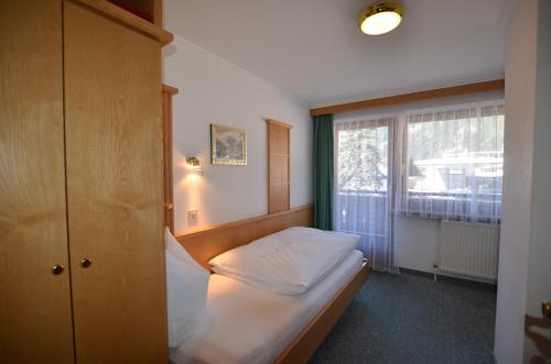 Haus Monika und Haus Claudia in 邁爾霍芬