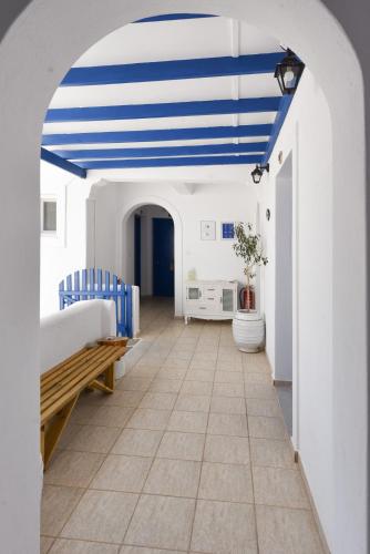 Fisheye Rooms - image 5