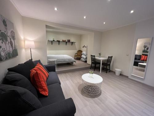 city rooms luxembourg in 岑斯