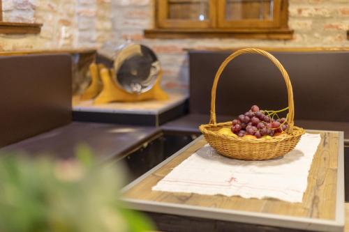 Ēdiens un dzērieni, Kuca za odmor Baranjski Dvori in Kneževi Vinogradi