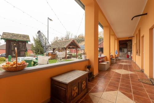 Balkons/terase, Kuca za odmor Baranjski Dvori in Kneževi Vinogradi