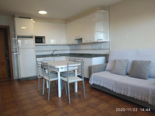 Apartment 2 Bedroom with Terrace image 10