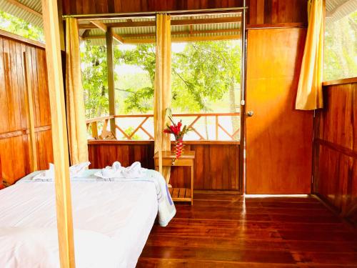 Sunrise of Tambopata in เปอร์โต้ มัลโดนาโด้