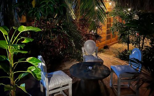 Buitenkant, Luhme Tulum Hostel - Free Cenote Access in Tulum