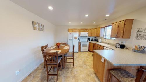 Moab Trails Inn ~ C - image 10