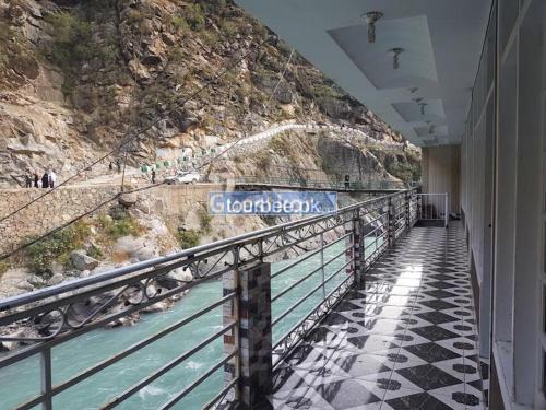 Hotel Junaid palace