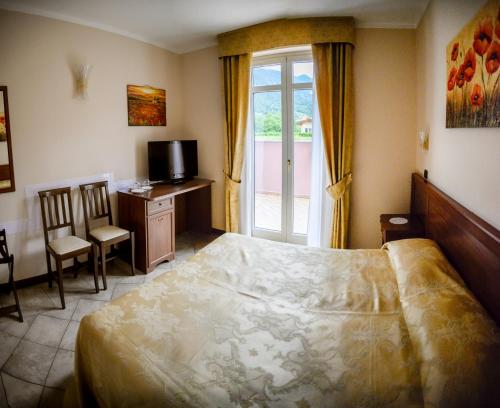 Hotel Al Poggio Verde - Tap to explore photos