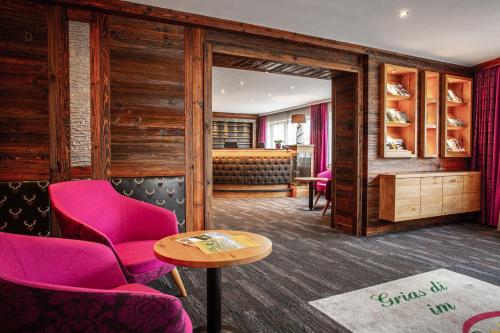 Voralpenhotel Schmoller in Sankt Georgen im Attergau