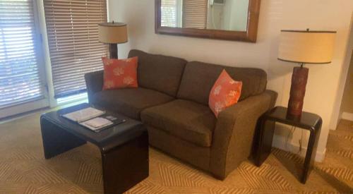 Aina Nalu I104 - main image