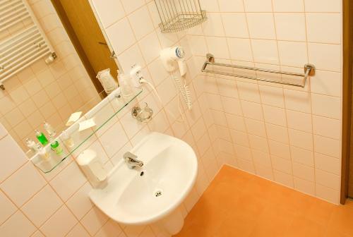Hotel Rieger Garni - image 8