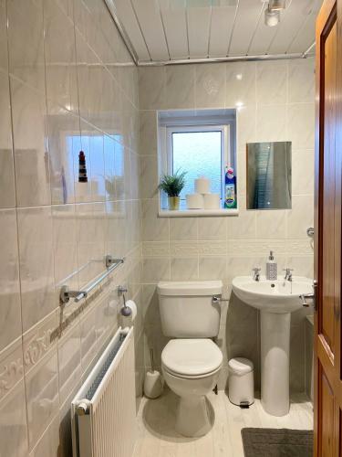 Bathroom, Highstone House in Barnsley