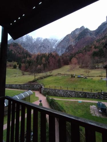 Bilocale con box a due passi dalle piste da sci in Colere