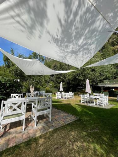 Valldal Fjord Lodge - image 3