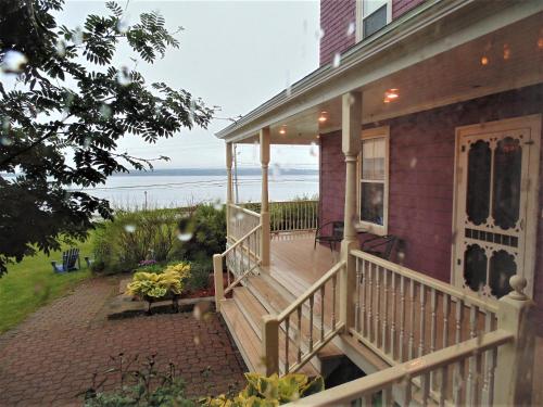 Viesnīcas āriene, Hillcrest Hall Country Inn in Port Hood (NS)
