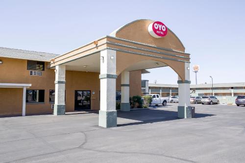 OYO Hotel Eloy/ Casa Grande near I-10