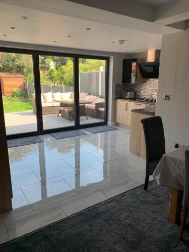 Sweet 16 Brenchley Avenue gîte à louer Northbourne