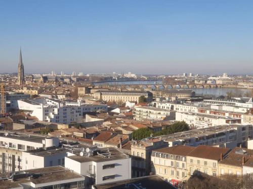 Nouveau! Triplex dans Bordeaux centre