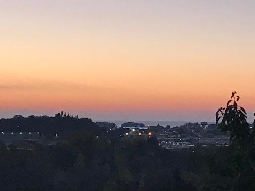 Bas de Villa avec vue dégagée - Location saisonnière - Mandelieu-la-Napoule