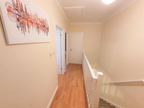 Friars Walk 2 with 2 bedrooms, 2 bathrooms, fast Wi-Fi and private parking