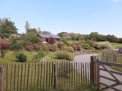 St plicity Cottage