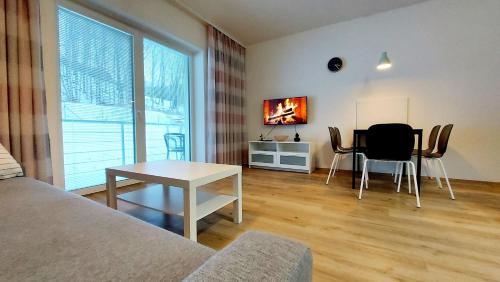 Apartmán s vyhlídkou Horní Maršov Promenada 276-16 - image 2