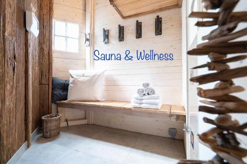 Σάουνα, FeWo MEERESBRISE - Familie- Hunde - Strandnah - Garten-Seeblick - Sauna & Wellness in Sierksdorf