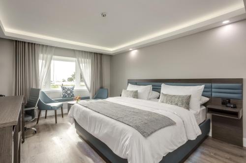 Harbor View Inn in Half Moon Bay