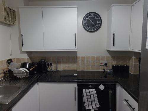 Modern 1 Bed ground floor apartment