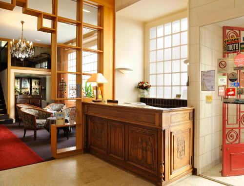 Logis Hôtel Des Châteaux De La Loire - image 8