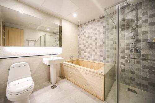 Paju Golden Hill Room Type - Family Suite