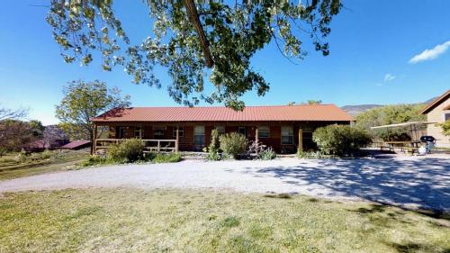 Pack Creek ~ Creekside West in Spanish Valley
